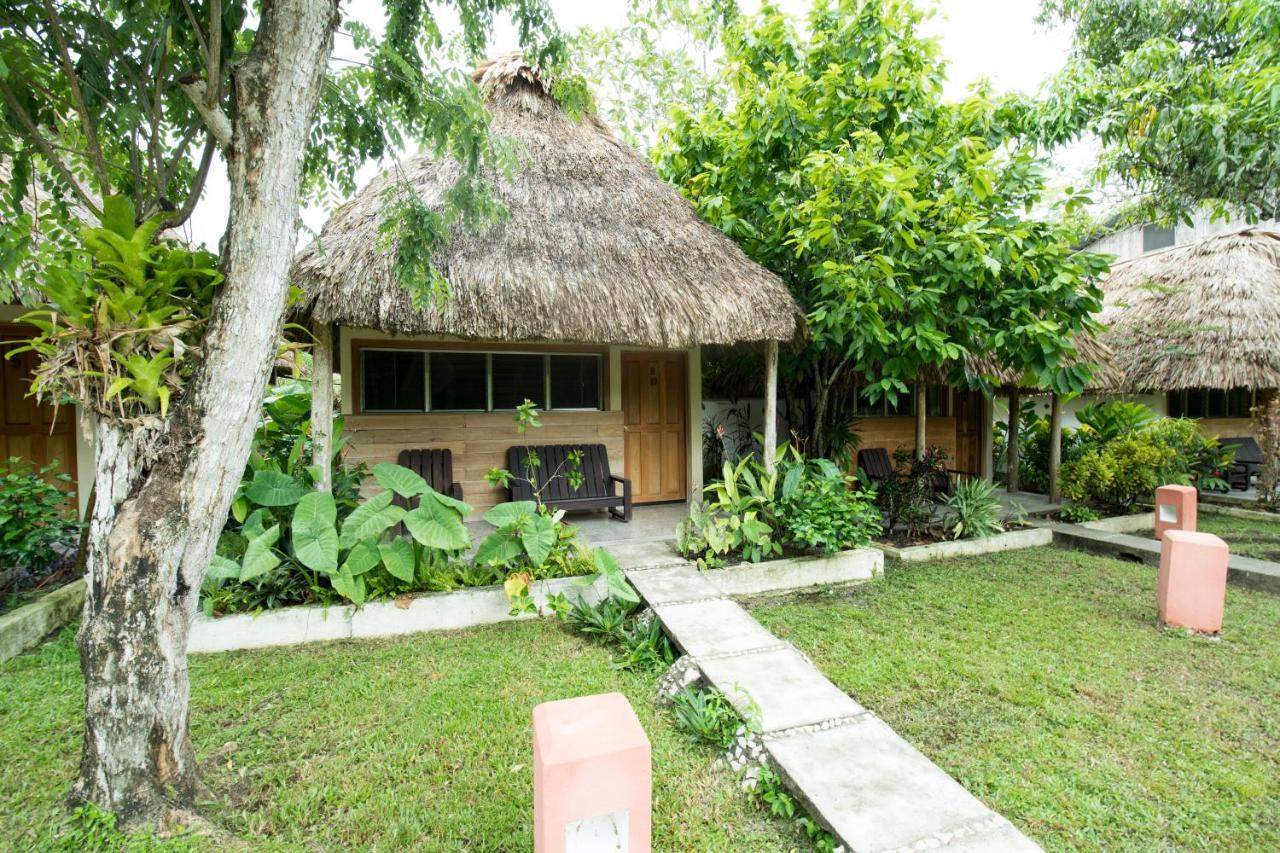 Hotel Tikal Inn Exterior foto